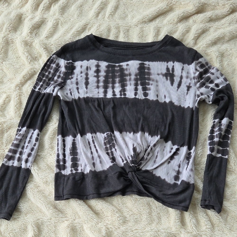 Justice Black and White Tie-Dye Long Sleeve Tee 18/20 Youth